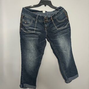 Mudd Dark Blue Cropped Women's Jeans